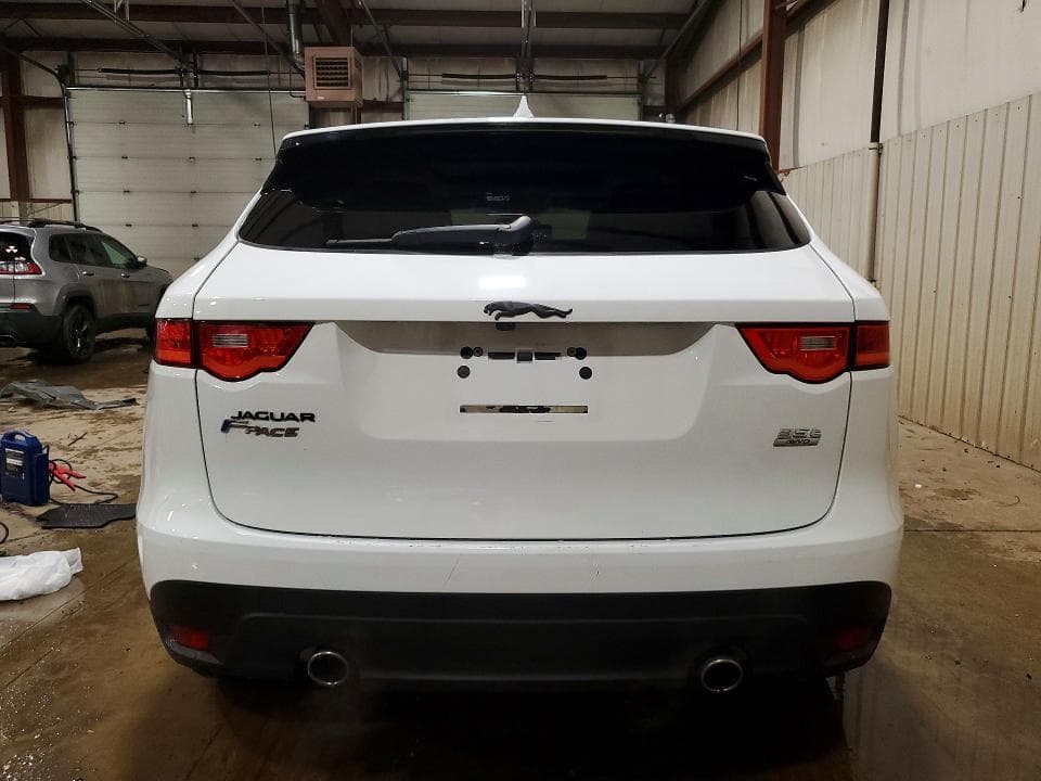 2018 JAGUAR F-PACE PREMIUM 6