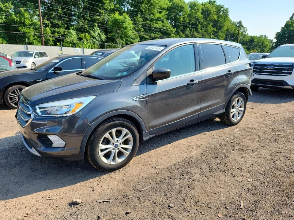2017 FORD ESCAPE SE - 1