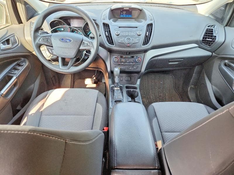 2017 FORD ESCAPE SE 8