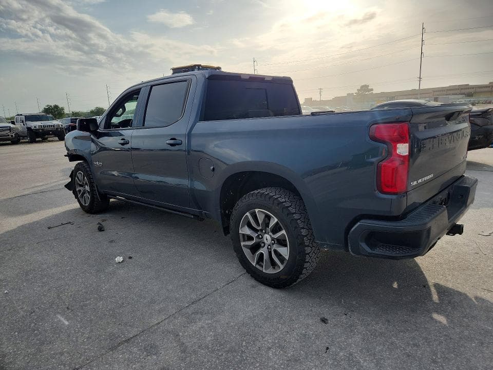 2020 CHEVROLET SILVERADO K1500 RST 2