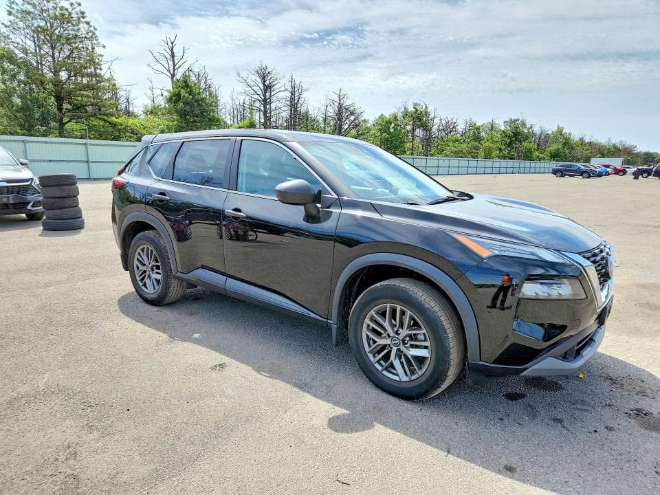 2023 NISSAN ROGUE S 4