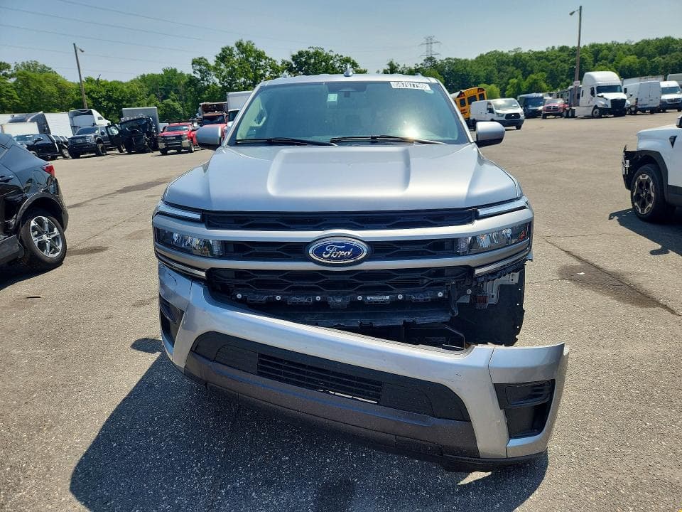 2024 FORD EXPEDITION MAX XLT 5