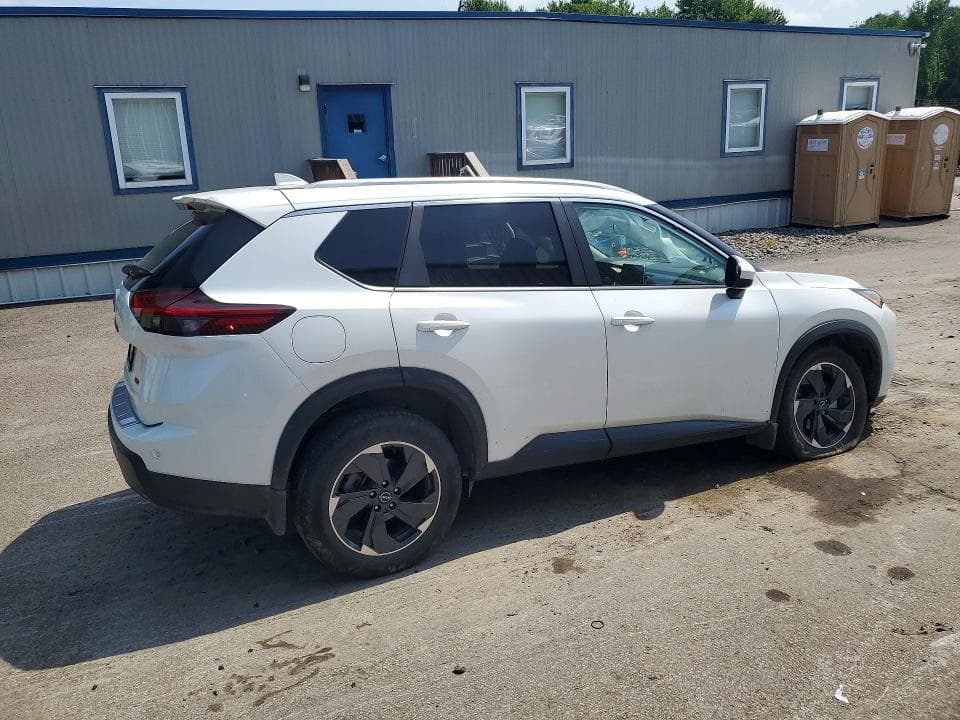 2025 NISSAN ROGUE SV 3