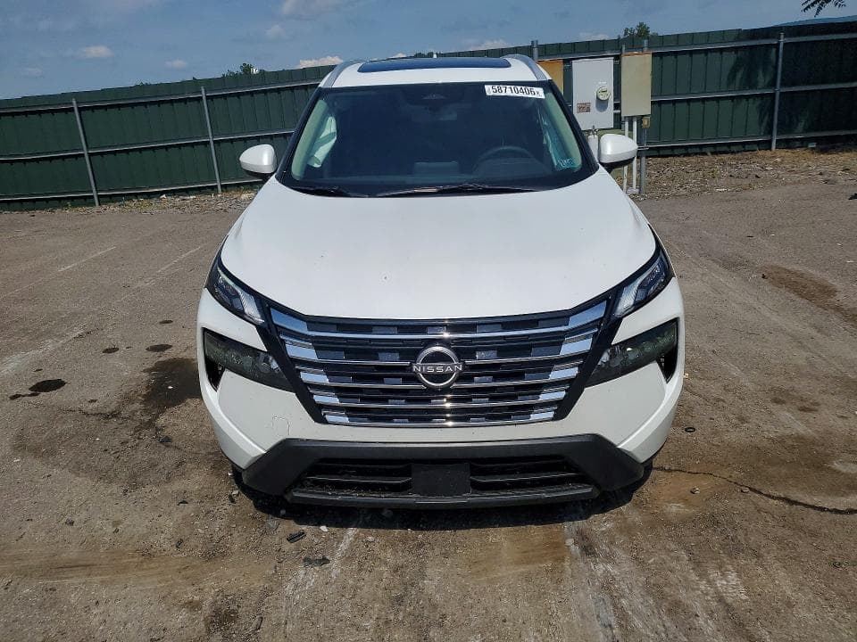2025 NISSAN ROGUE SV 5
