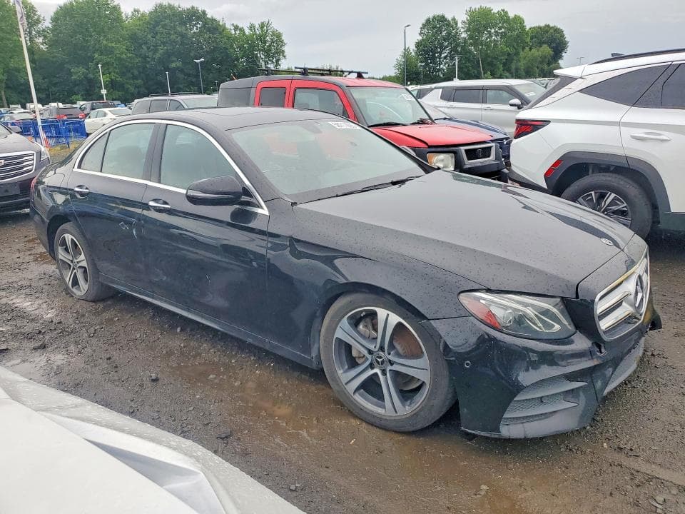 2018 MERCEDES-BENZ E 300 300 4
