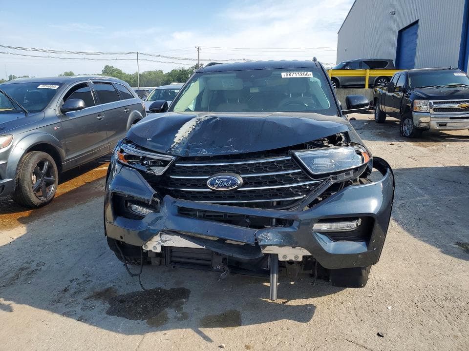 2023 FORD EXPLORER XLT 5