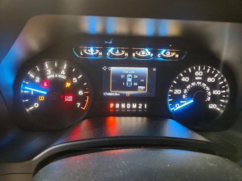 2017 FORD F150 SUPERCREW 9