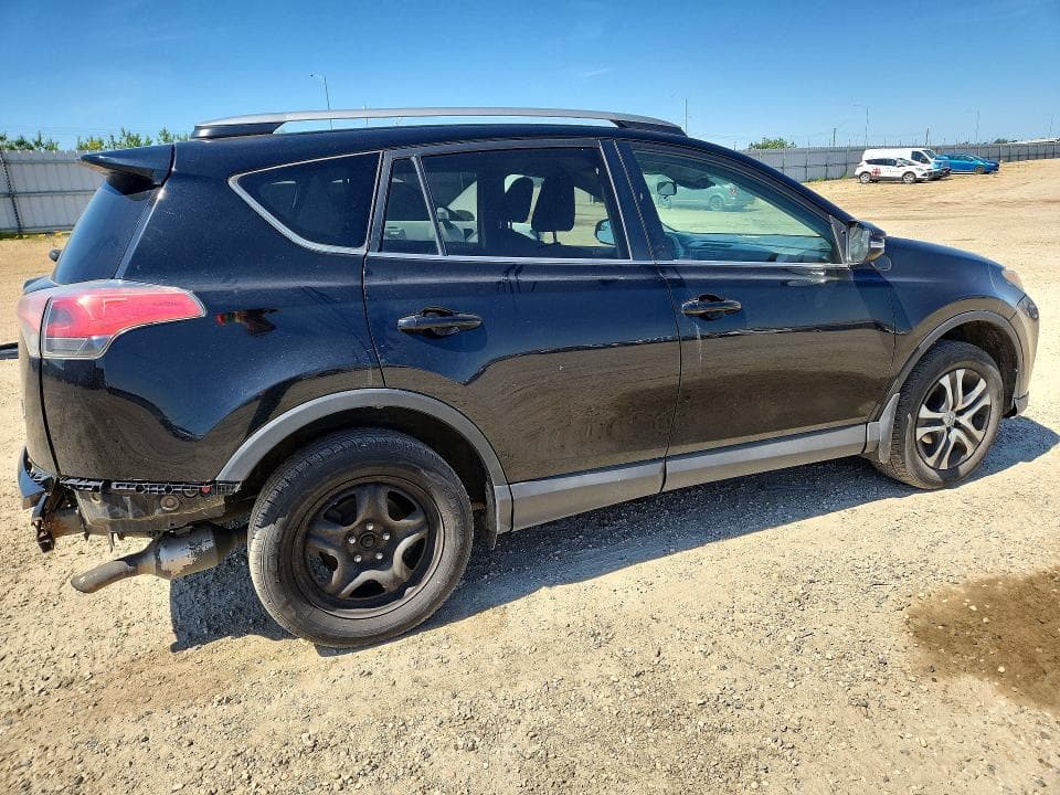 2017 TOYOTA RAV4 LE 3
