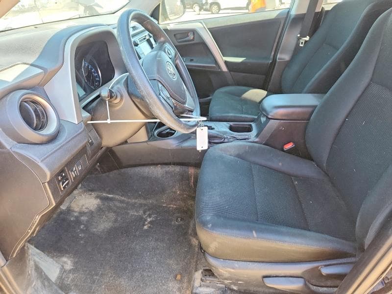 2017 TOYOTA RAV4 LE 7