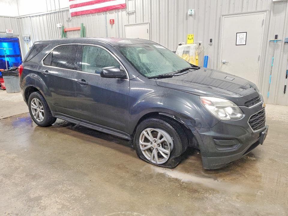 2017 CHEVROLET EQUINOX LS 4
