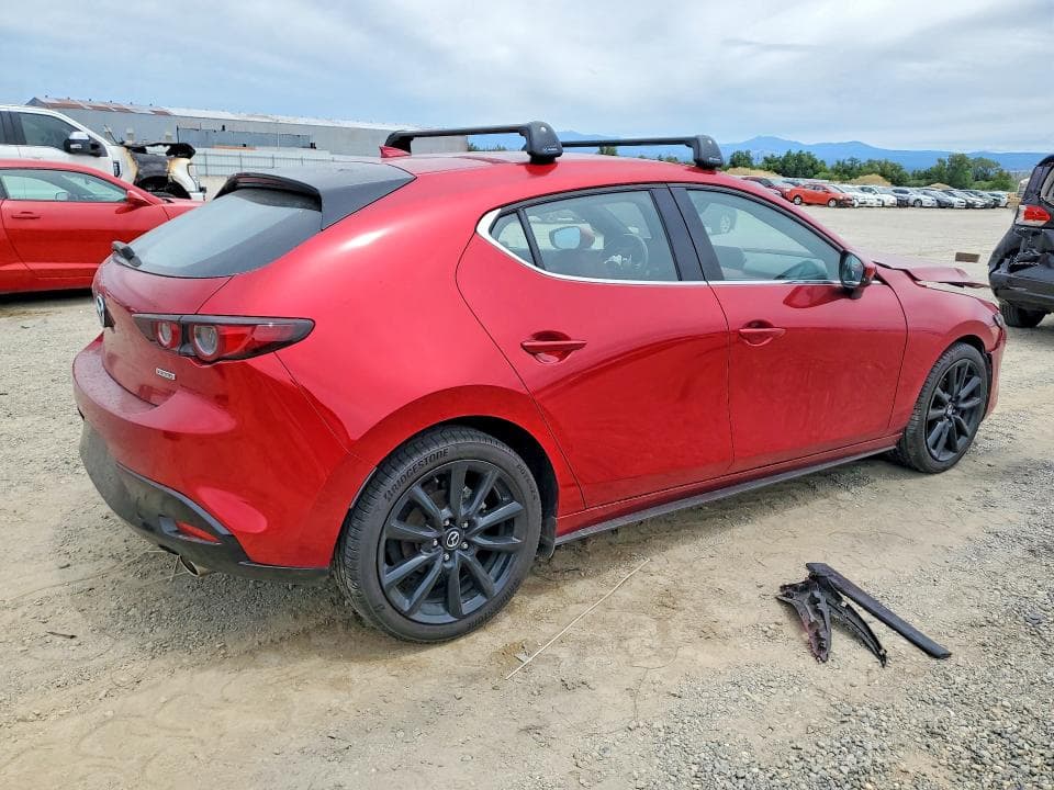 2020 MAZDA 3 PREMIUM 3