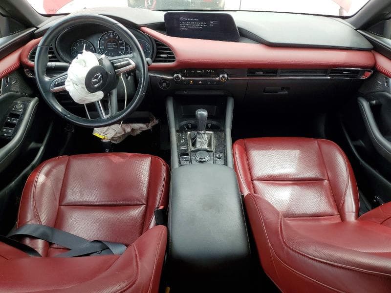 2020 MAZDA 3 PREMIUM 8