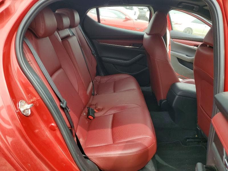2020 MAZDA 3 PREMIUM 10