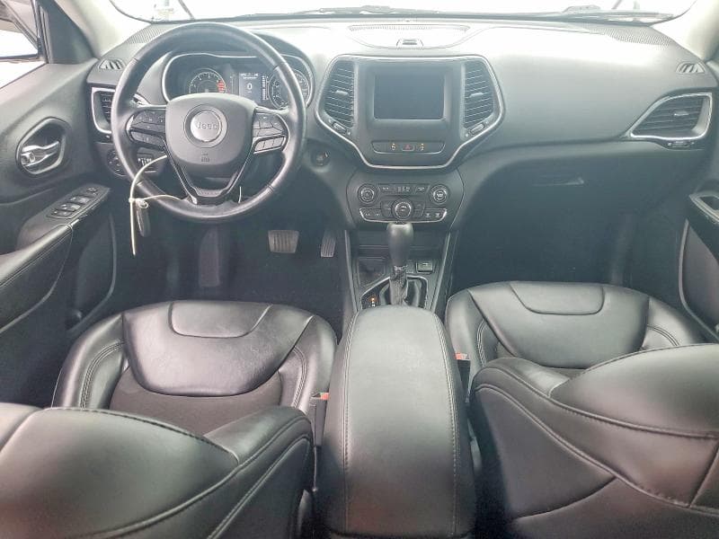 2021 JEEP CHEROKEE LATITUDE PLUS 8