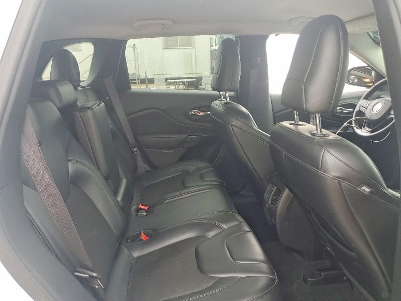 2021 JEEP CHEROKEE LATITUDE PLUS 10