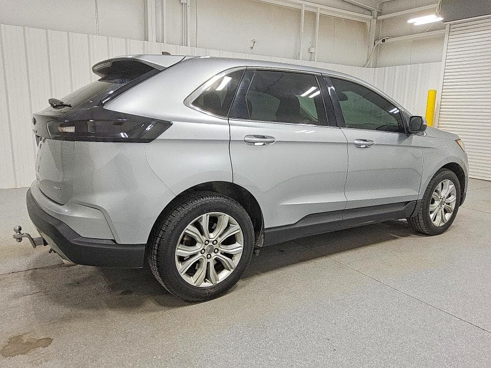 2022 FORD EDGE TITANIUM 3