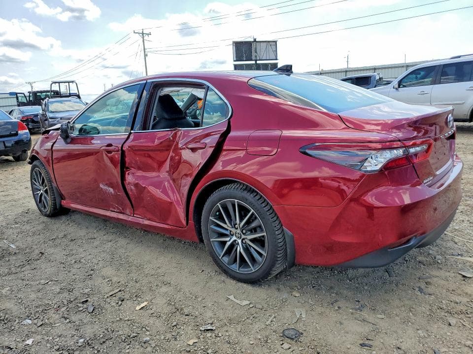 2021 TOYOTA CAMRY XLE XLE 2