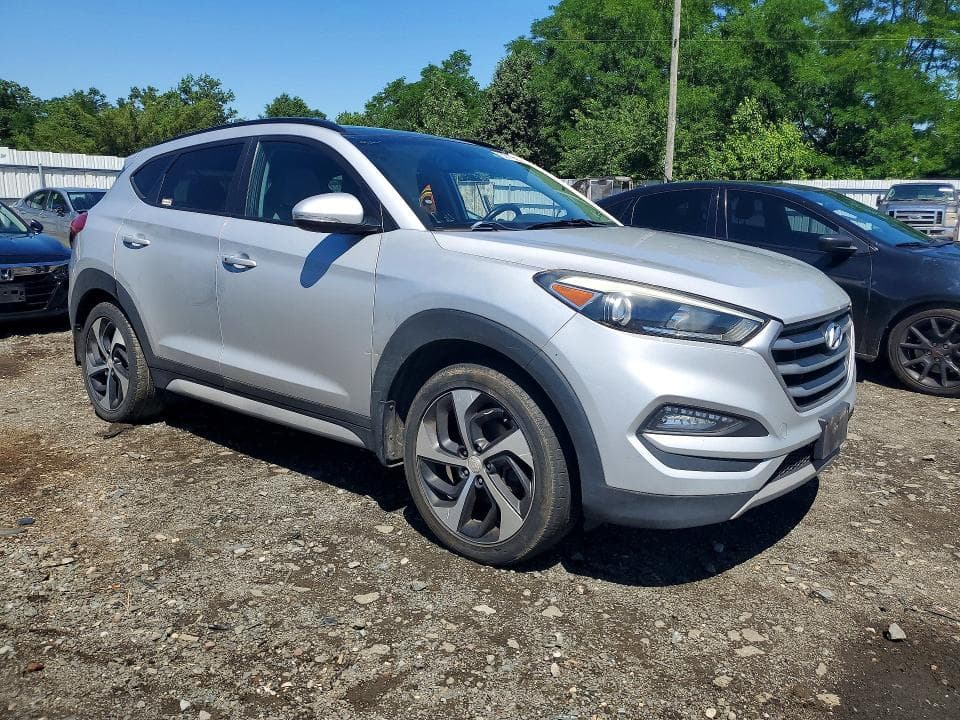 2018 HYUNDAI TUCSON VALUE 4