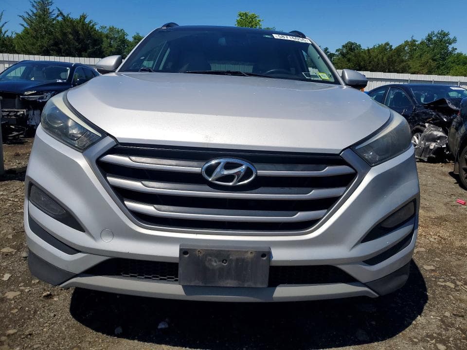 2018 HYUNDAI TUCSON VALUE 5