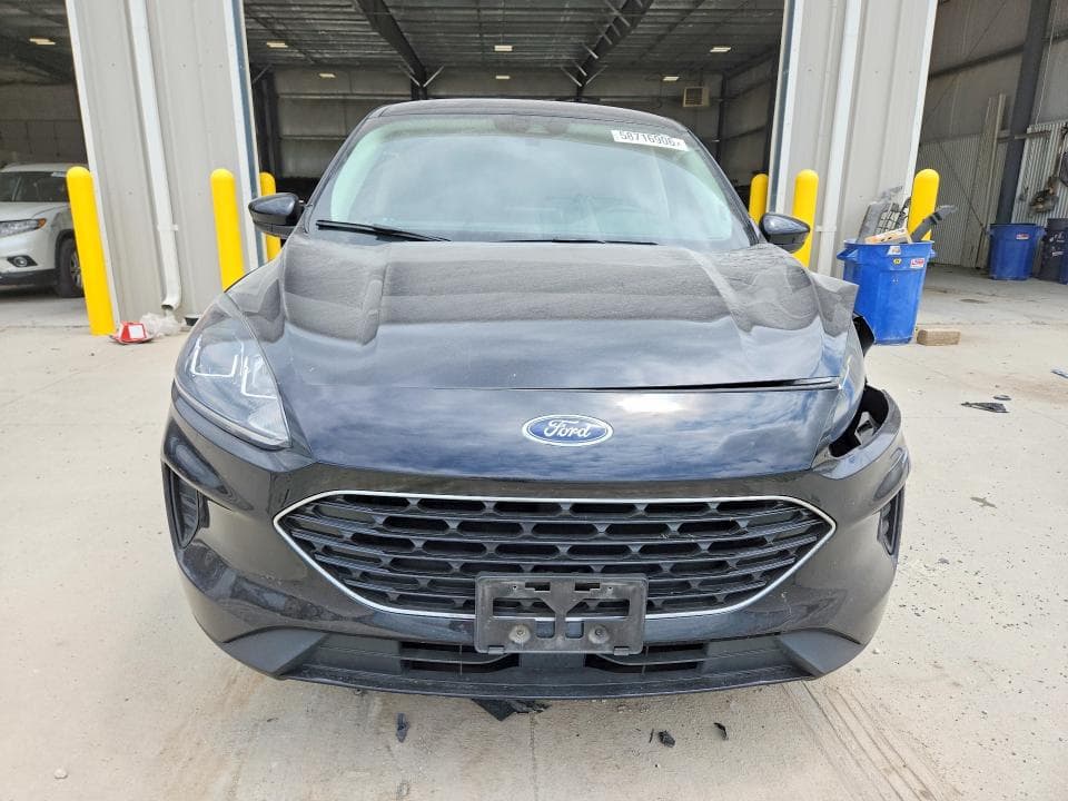 2022 FORD ESCAPE SE 5