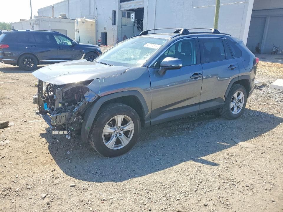 2021 TOYOTA RAV4 XLE - 1