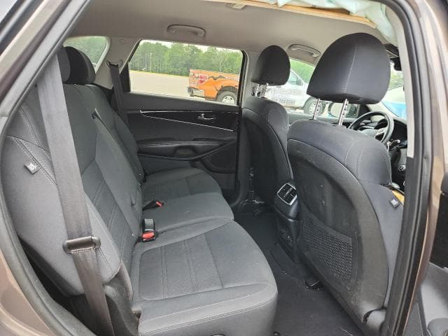 2019 KIA SORENTO LX LX 11