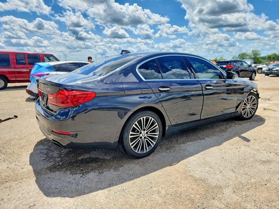 2018 BMW 540 XI 3