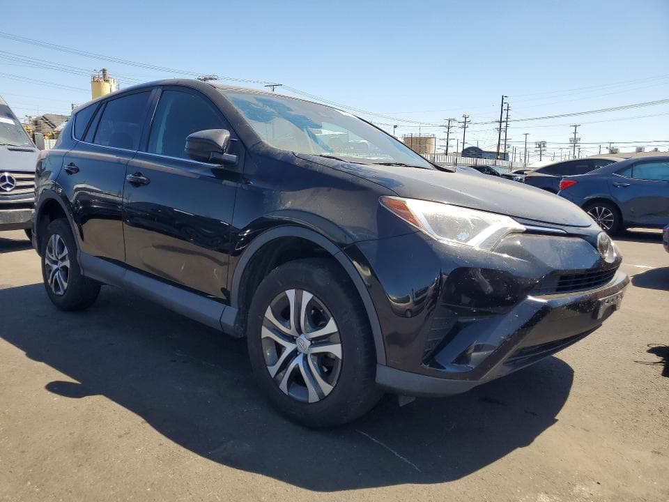 2018 TOYOTA RAV4 LE 4