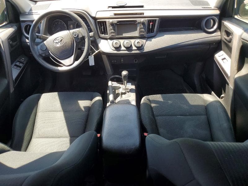2018 TOYOTA RAV4 LE 8