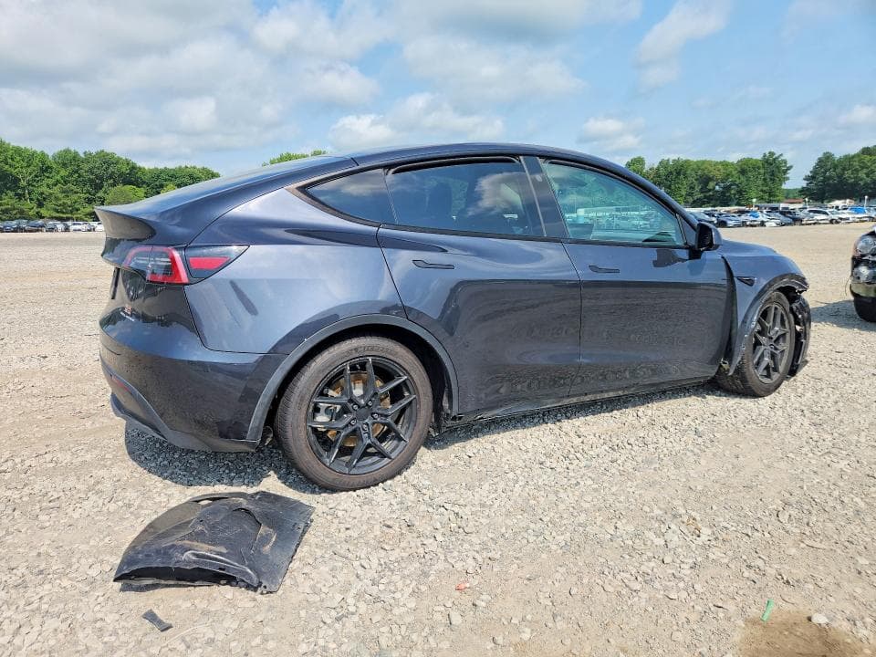 2024 TESLA MODEL Y 3