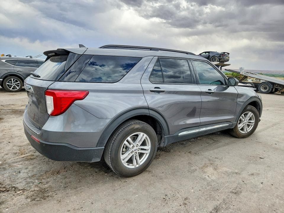 2024 FORD EXPLORER XLT 3