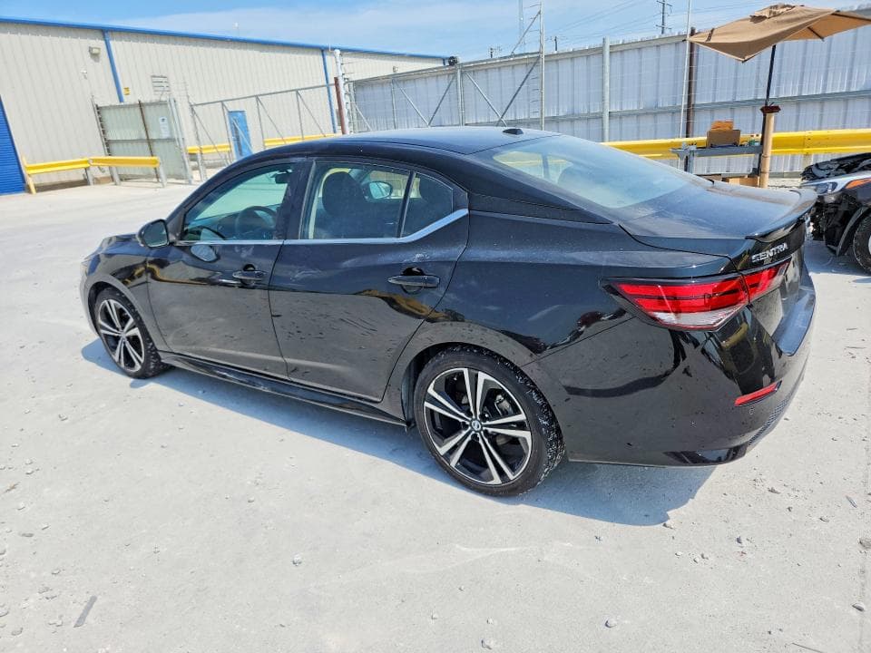 2022 NISSAN SENTRA SR 2