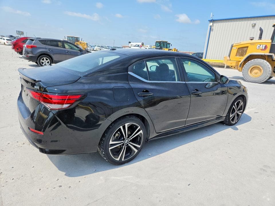 2022 NISSAN SENTRA SR 3