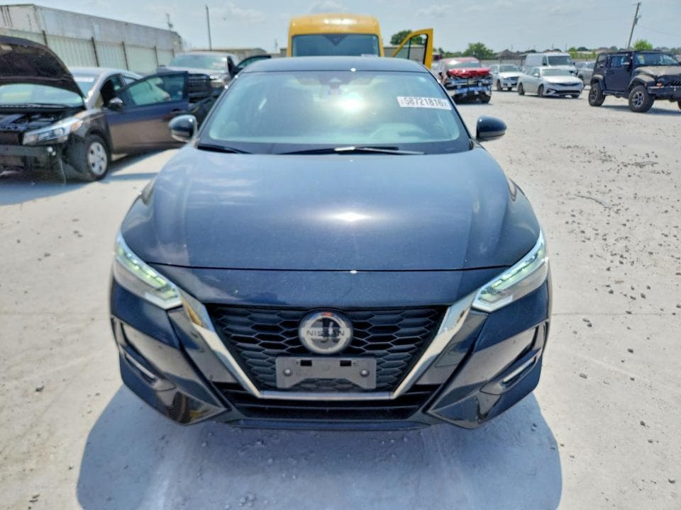2022 NISSAN SENTRA SR 5