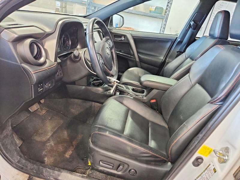 2016 TOYOTA RAV4 SE SE 7