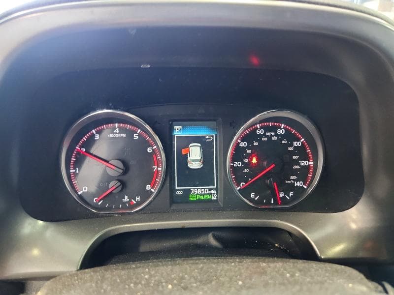2016 TOYOTA RAV4 SE SE 9