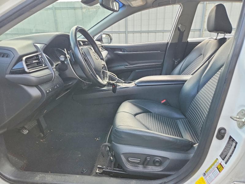 2019 TOYOTA CAMRY SE 7