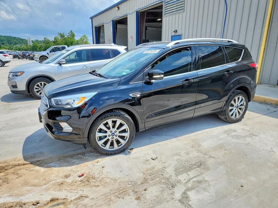 2017 FORD ESCAPE TITANIUM 1