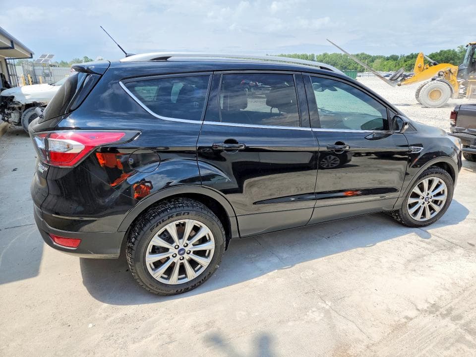 2017 FORD ESCAPE TITANIUM 3
