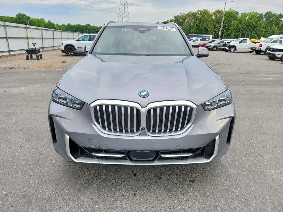 2025 BMW X5 XDRIVE50E 5
