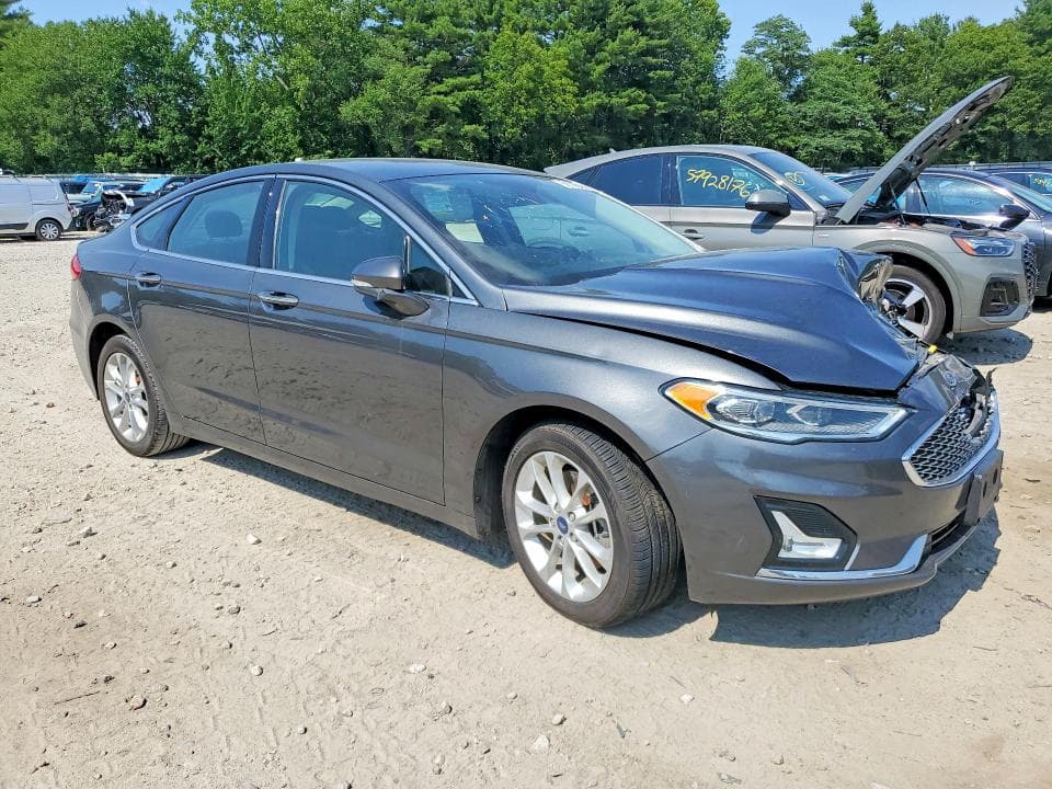 2019 FORD FUSION TITANIUM 4
