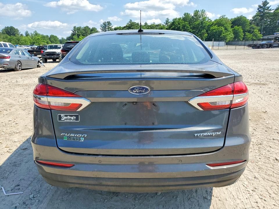 2019 FORD FUSION TITANIUM 6