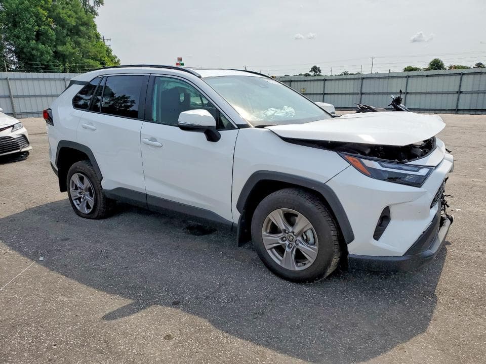 2025 TOYOTA RAV4 XLE XLE 4