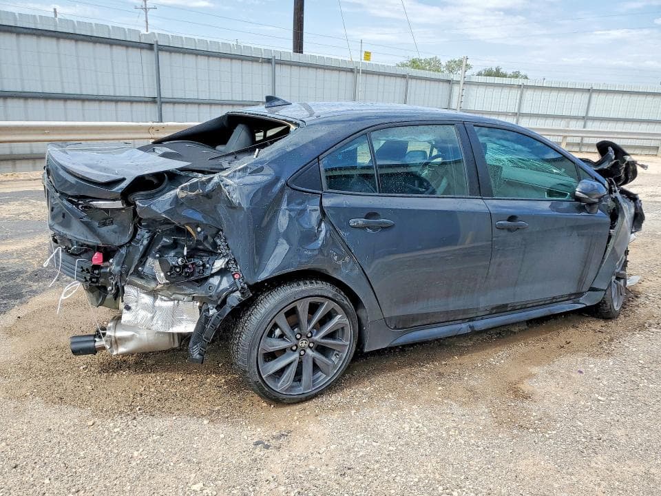 2026 TOYOTA COROLLA SE SE 3