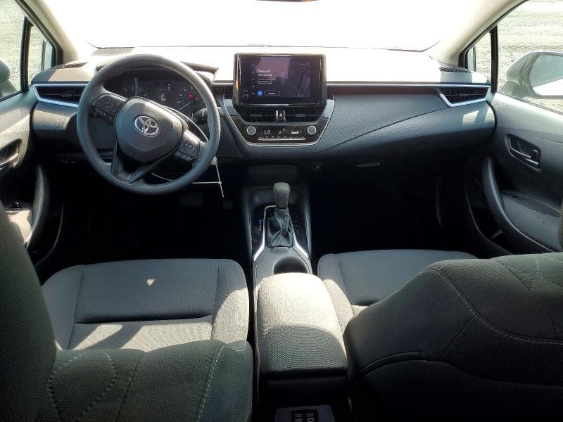 2024 TOYOTA COROLLA LE 8