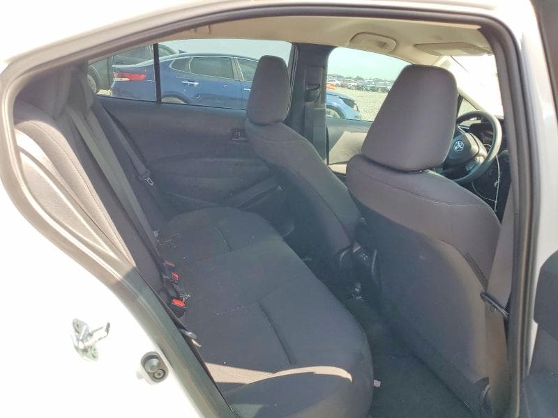 2024 TOYOTA COROLLA LE 10