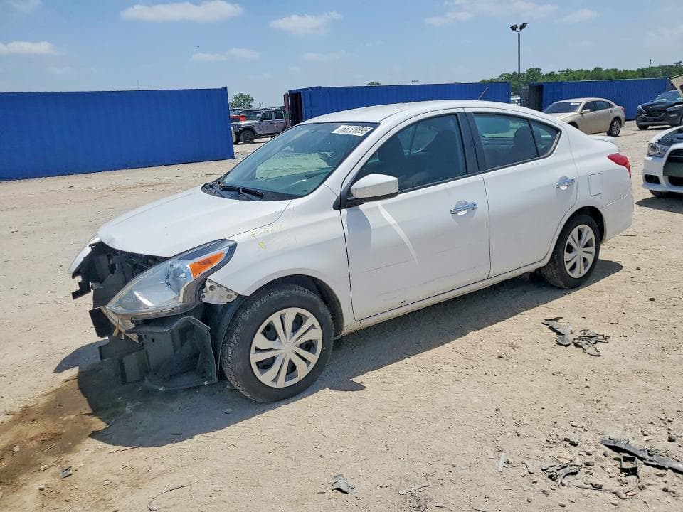 2019 NISSAN VERSA SV - 1