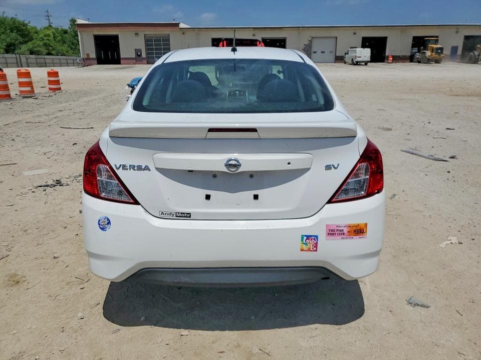 2019 NISSAN VERSA SV 6