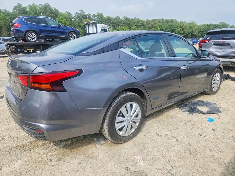 2020 NISSAN ALTIMA S S 3