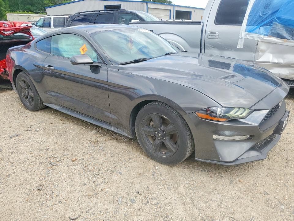 2019 FORD MUSTANG 4